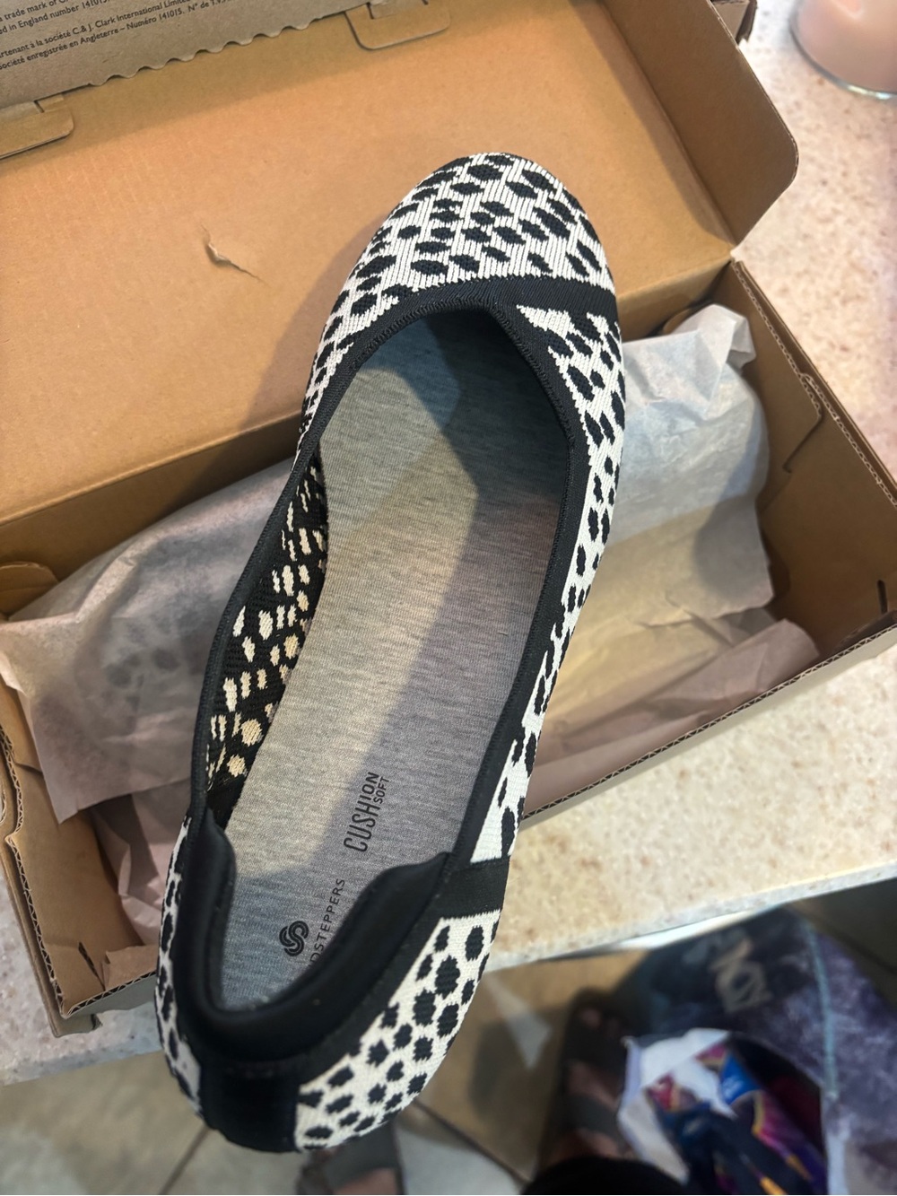 BRAND NEW: Clarks Black & White Patterned Slip-On Ballet Flat